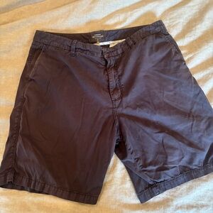 Quiksilver Men's Dark Brown Flat Front Shorts